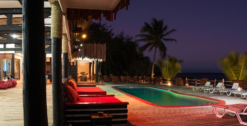 فندق صغير Funky Fish Beach & Surf Resort