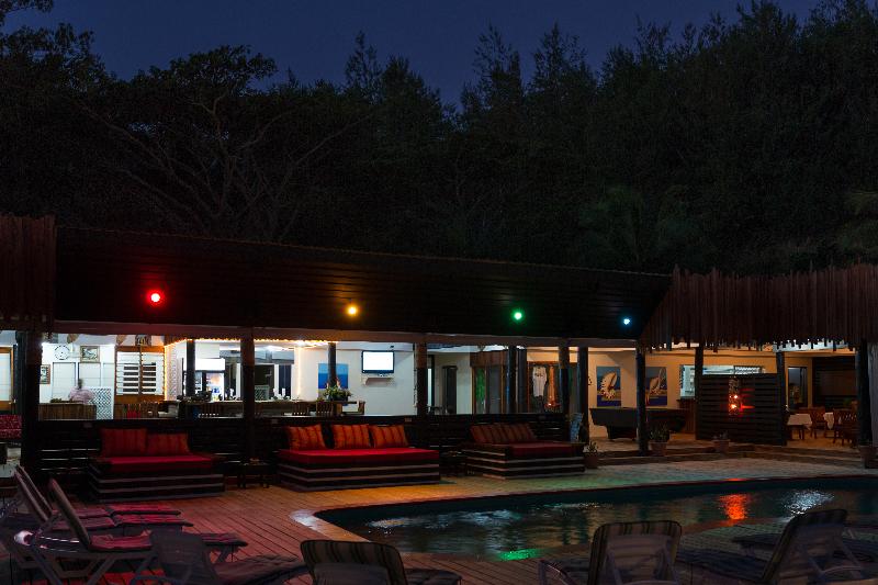 فندق صغير Funky Fish Beach & Surf Resort