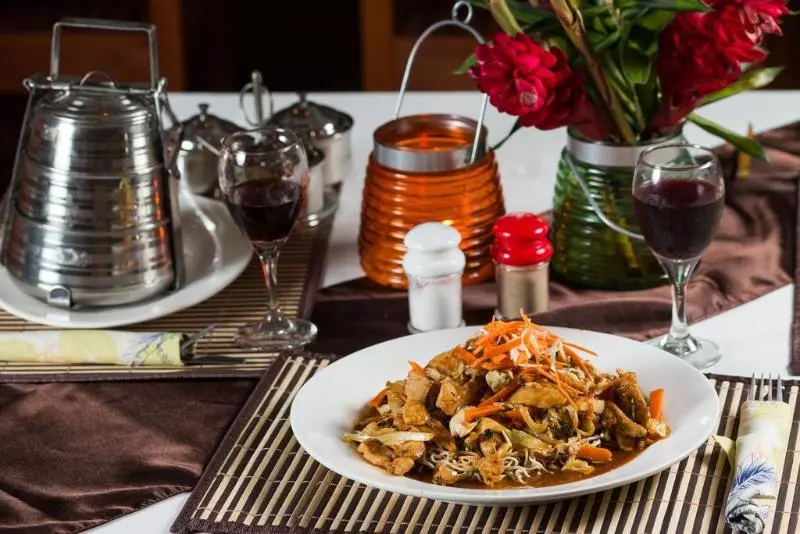 הוסטל Funky Fish Beach & Surf Resort