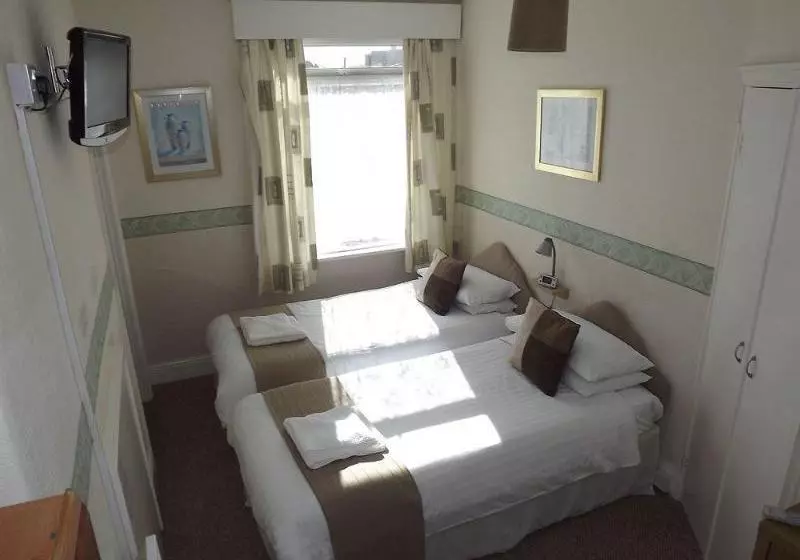 تختخواب و صبحانه Balmoral Guest House