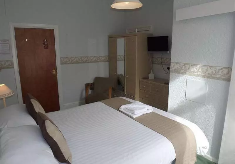 تختخواب و صبحانه Balmoral Guest House