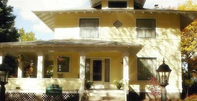 ベッドアンドブレックファースト The Mcfarland Inn