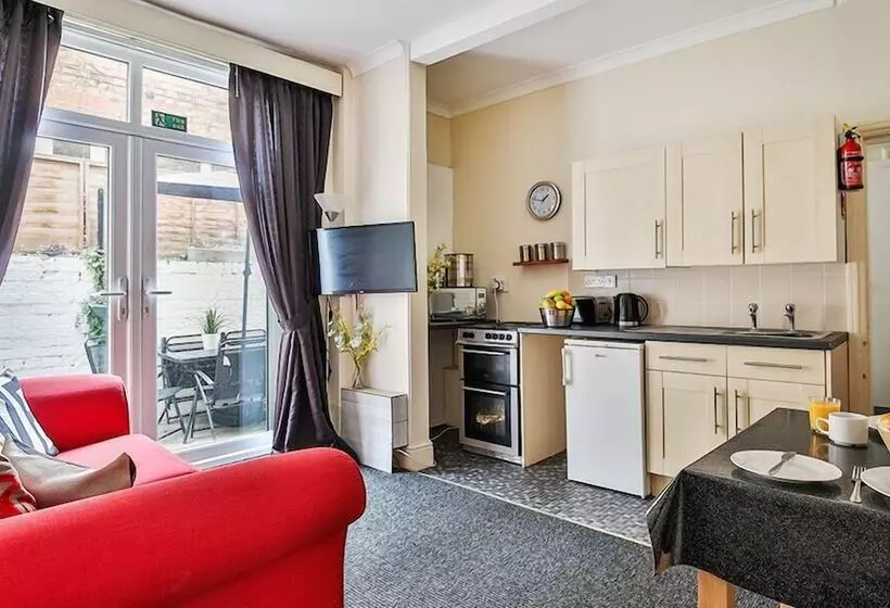 Chomley Holiday Flats