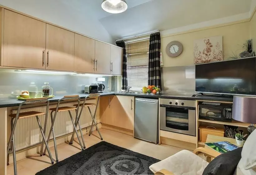 Chomley Holiday Flats