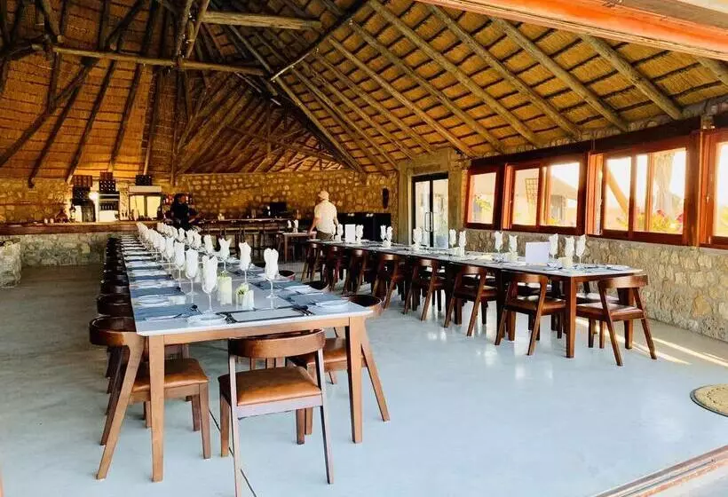 هتل Agama Lodge
