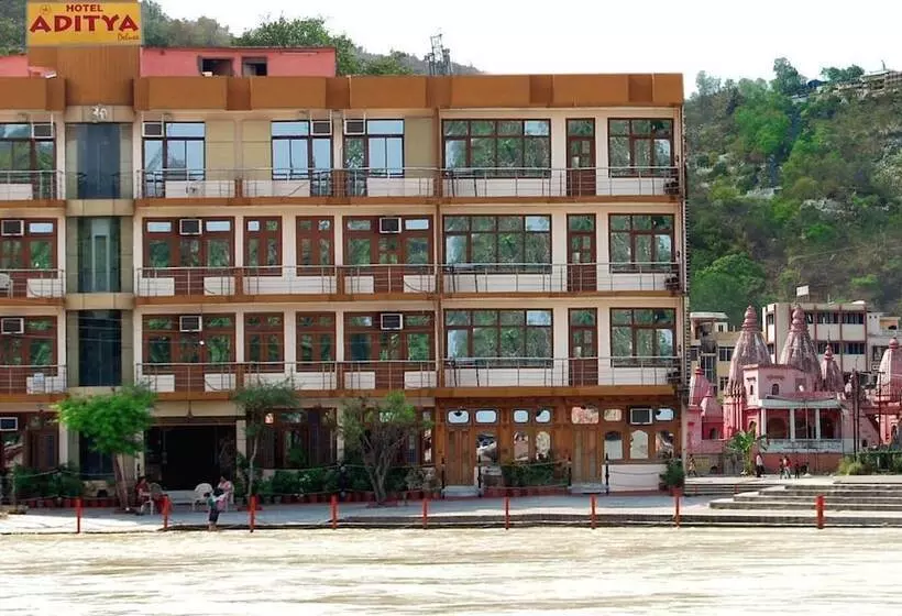酒店 New Aditya