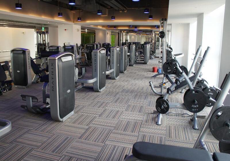 Park City Hotel   Luzhou Taipei