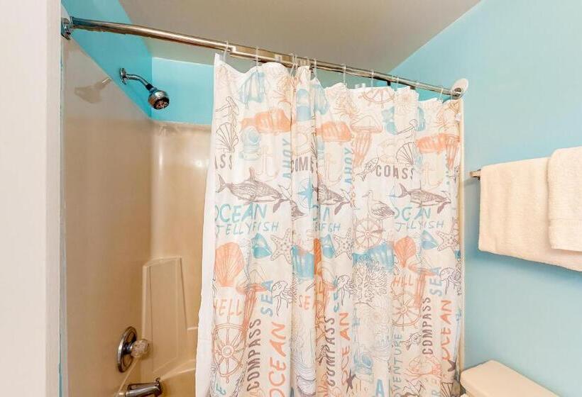 호텔 Pirates Bay Guest Chambers and Marina