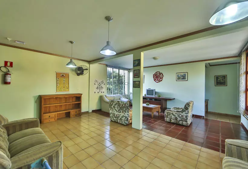 בית מלון כפרי Residencial E Pousada Evelina