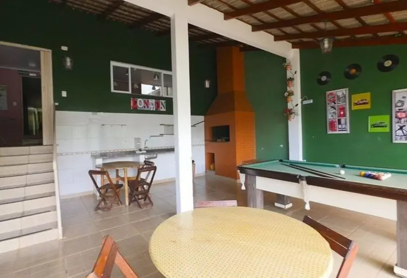 בית מלון כפרי Residencial E Pousada Evelina