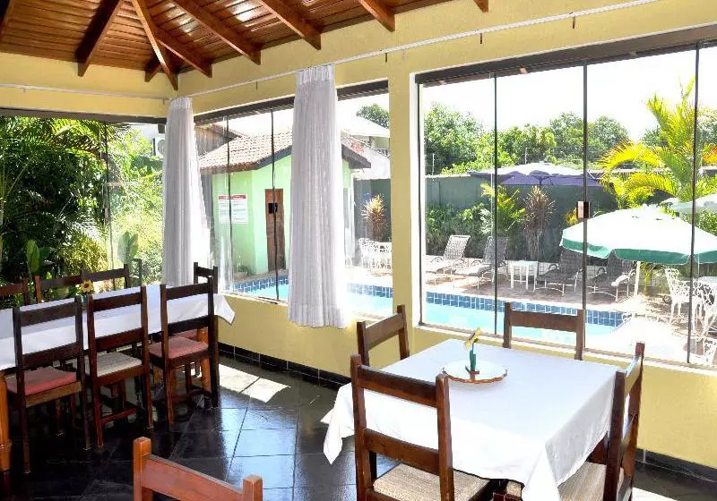 בית מלון כפרי Residencial E Pousada Evelina