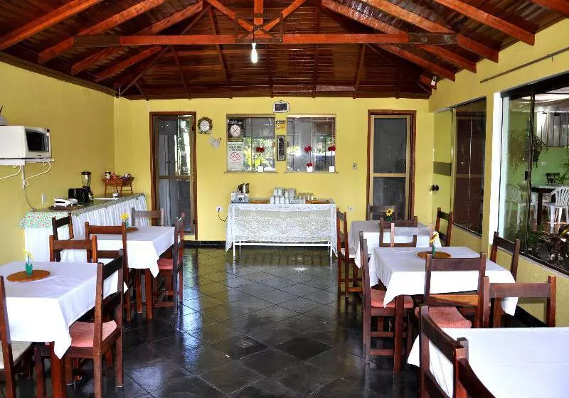 בית מלון כפרי Residencial E Pousada Evelina