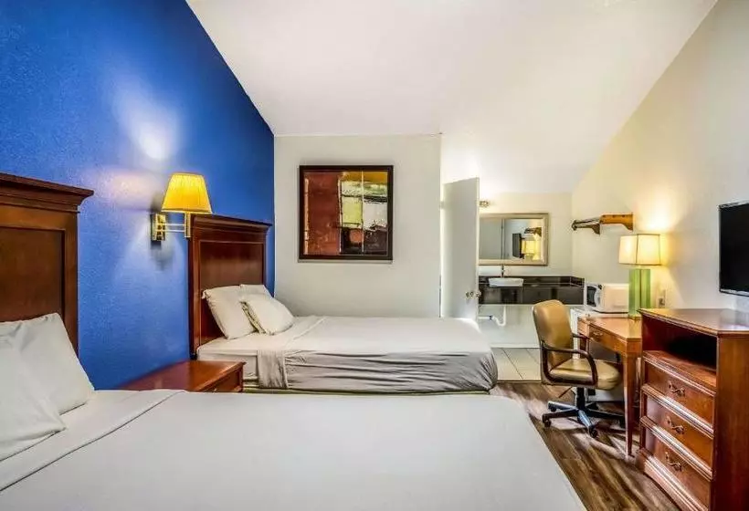 Отель Relax Inn