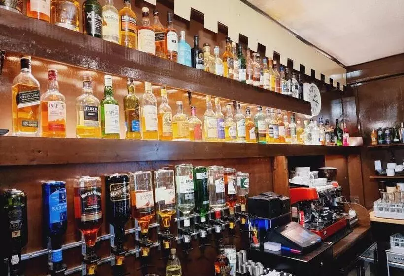 בית מלון כפרי Roy Bridge