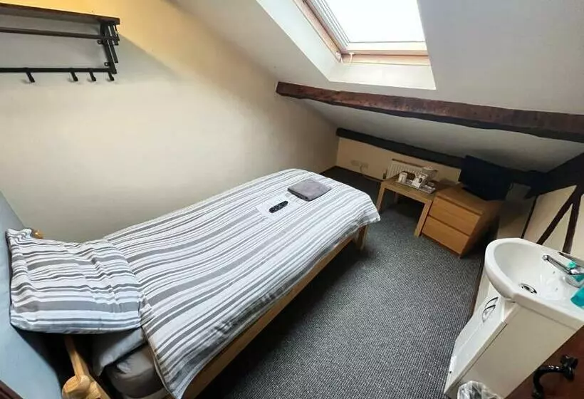 Hotel The Old Post Office Public House &