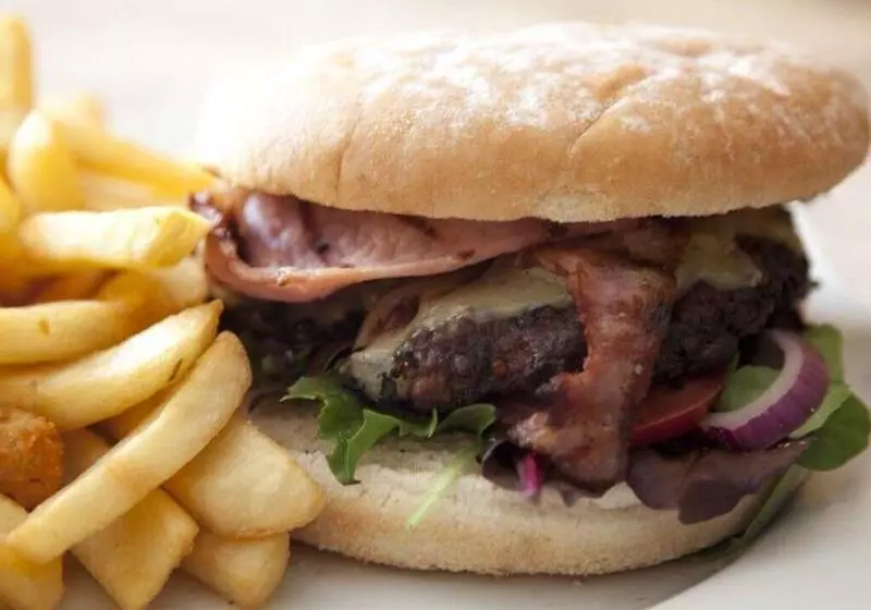 Отель The Red Lion