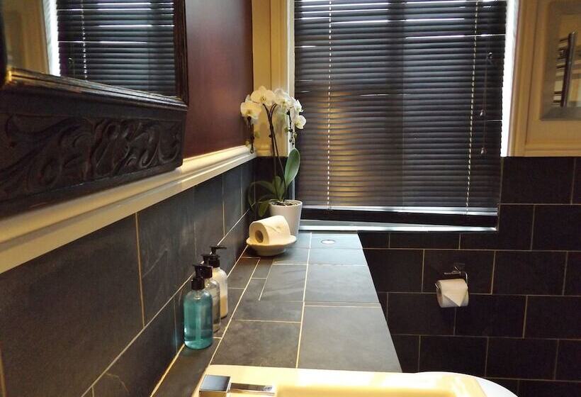 ホテル The Red Lion