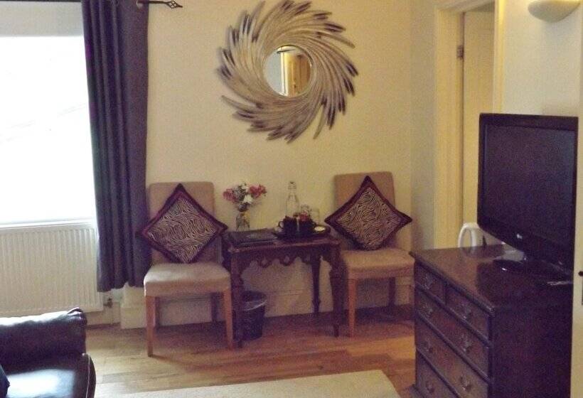 ホテル The Red Lion