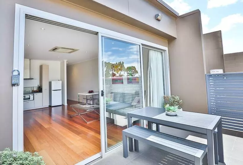 Indulge Apartments   Langtree