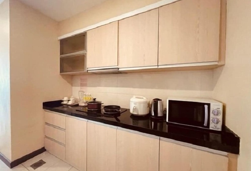 Jinhold Apartment Hotel Bintulu