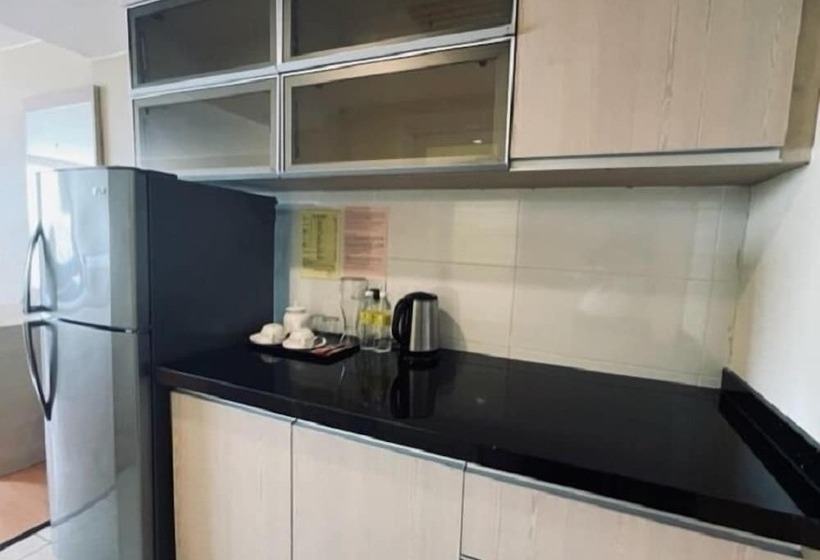 Jinhold Apartment Hotel Bintulu