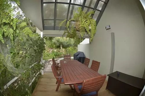 Nelson Bay Bed & Breakfast