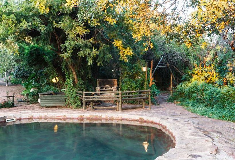 펜션 Birdsong Cottages