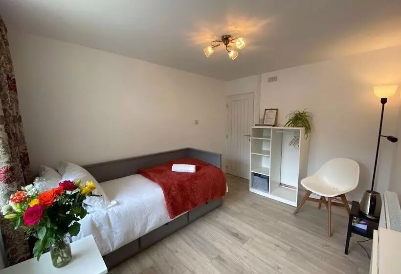 Пансион Snowdonia Mountain Lodge