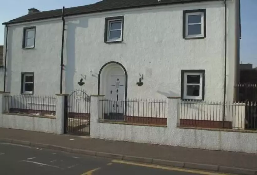 ペンション St. Andrews Guest House