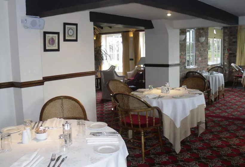 پانسیون The Cottage