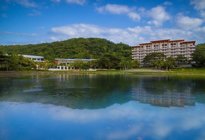 Курорт Pico Sands