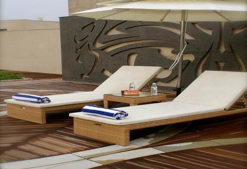 Savoy Suites Manesar