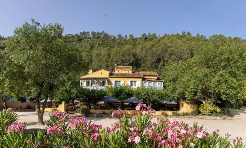 The Originals City, Hôtel Les Bastides Du Gapeau