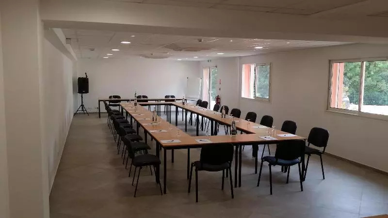 The Originals City, Hôtel Les Bastides Du Gapeau