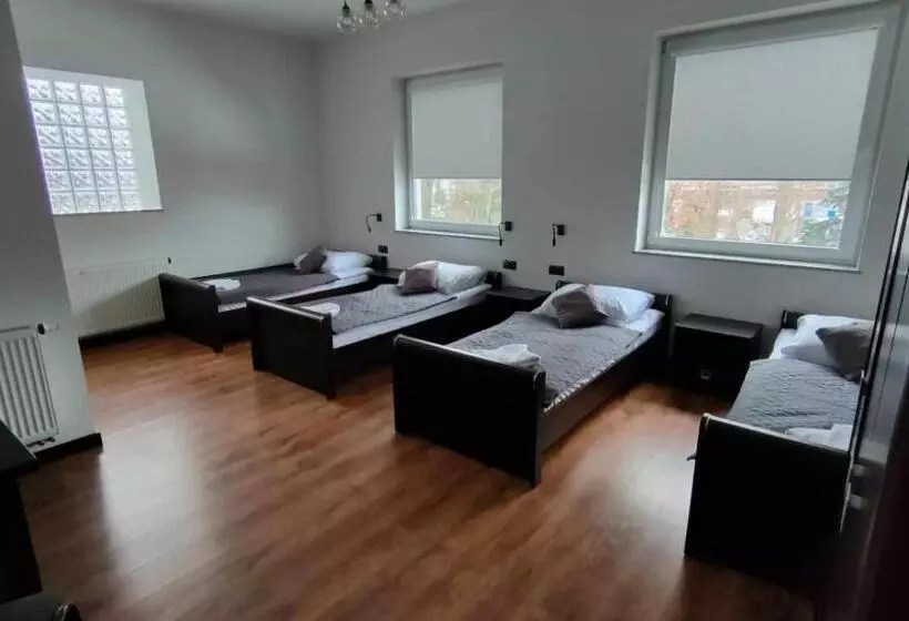 ユースホステル Baza Noclegowa Mistral