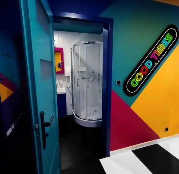 호스텔 Good Times House