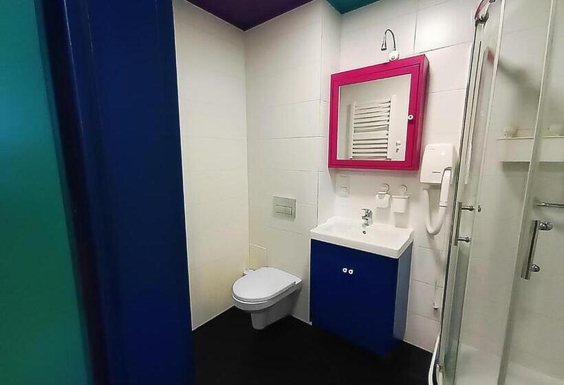 호스텔 Good Times House