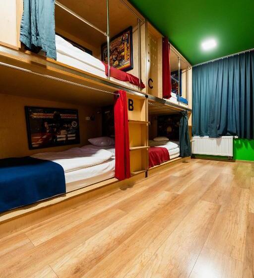 호스텔 Good Times House