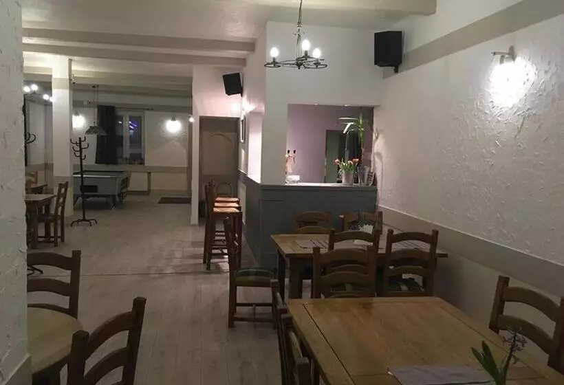 Retkeilymaja U Jędrusia