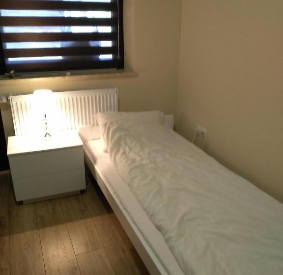 호스텔 Zajazd Gawrysiówka