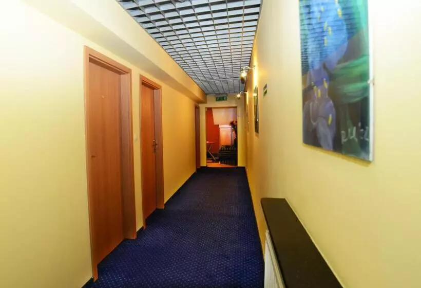 Aamiaismajoitus (B&B) Centrum