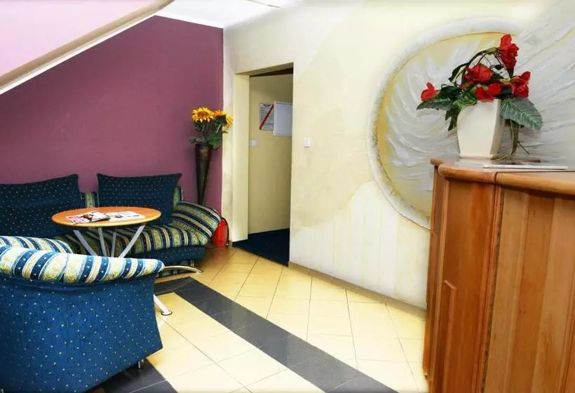 Aamiaismajoitus (B&B) Centrum