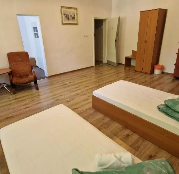 ベッドアンドブレックファースト Galeona   Hotel Turystyczny