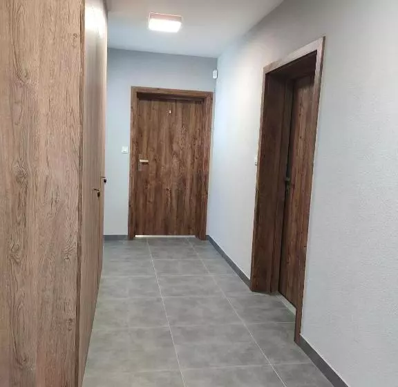 Aamiaismajoitus (B&B) Hullo