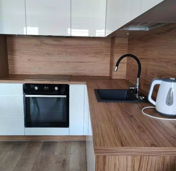 Aamiaismajoitus (B&B) Hullo