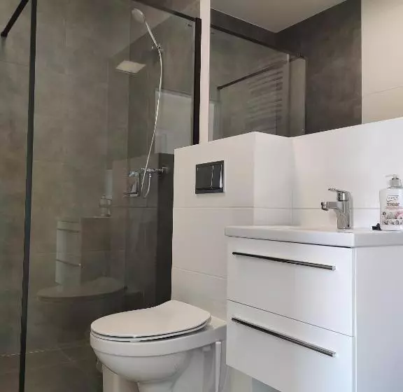 Aamiaismajoitus (B&B) Hullo