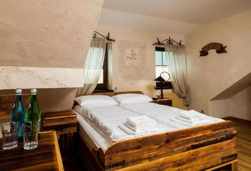 Aamiaismajoitus (B&B) Mùlk Chëcz Kaszëbsko