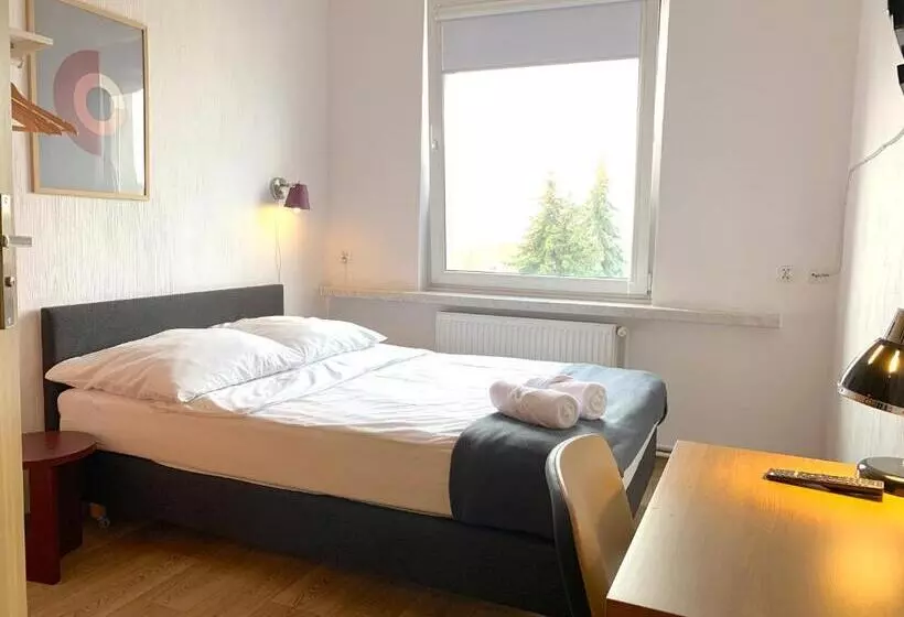 Aamiaismajoitus (B&B) Premium Hostel & Bistro