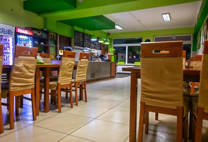 צימר Premium Hostel & Bistro