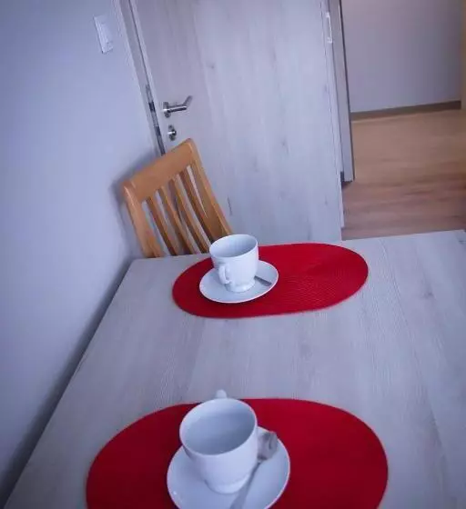 Aamiaismajoitus (B&B) Willa Moćkówka